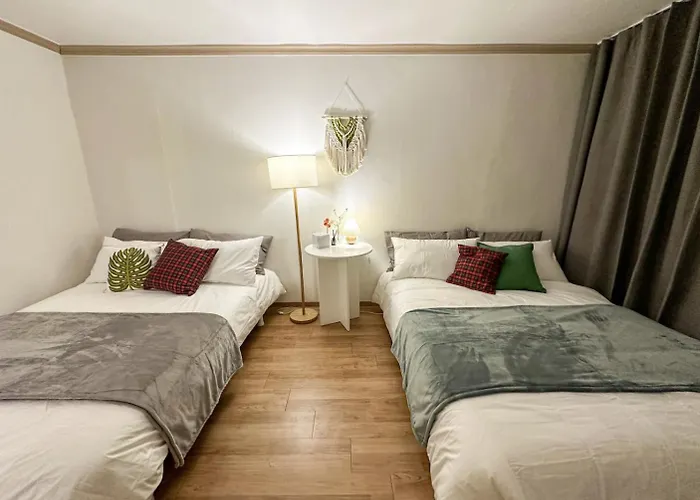 Rock 樂 2 3 Beds 3 Min From Ewha Univ Stn *