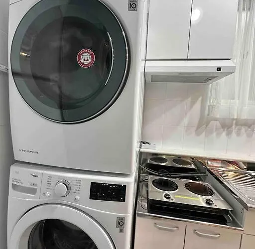 Rock 樂 2 3 Beds 3 Min From Ewha Univ Stn Appartamento