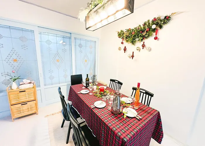Rock 樂 2 3 Beds 3 Min From Ewha Univ Stn * Seul