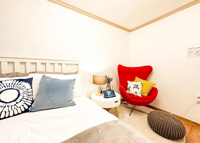 Appartamento Rock 樂 2 3 Beds 3 Min From Ewha Univ Stn *