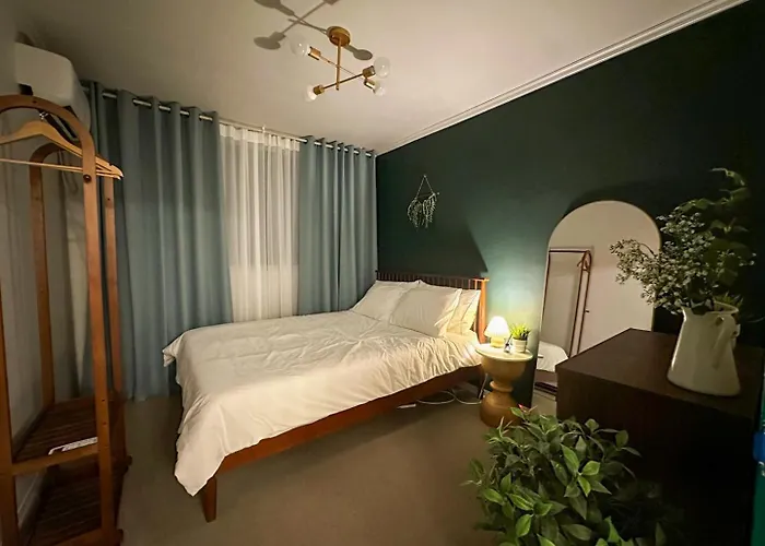 Rock 樂 2 3 Beds 3 Min From Ewha Univ Stn * Seul